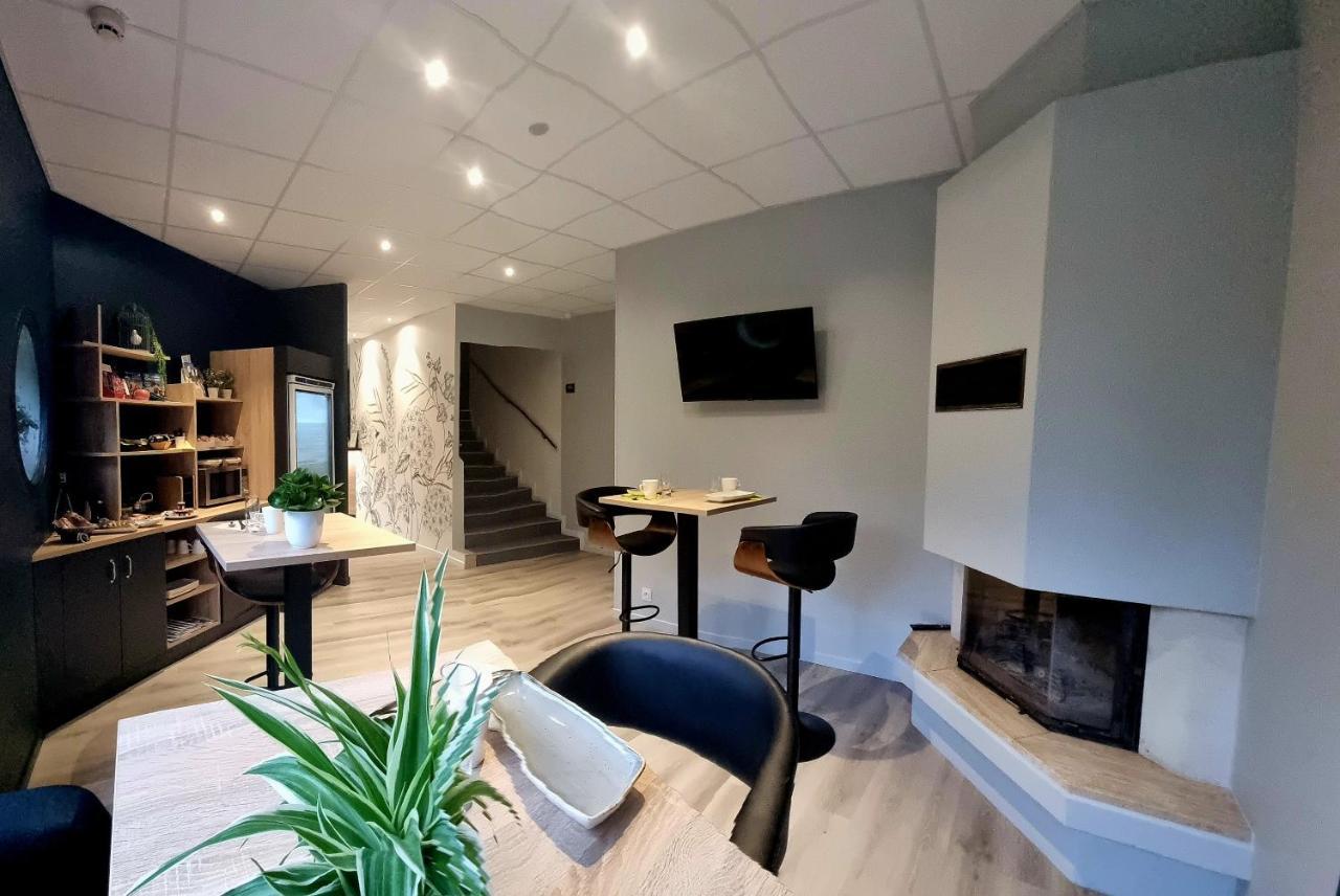 Hotel Pont De Senard Montaigu-Vendee Eksteriør billede