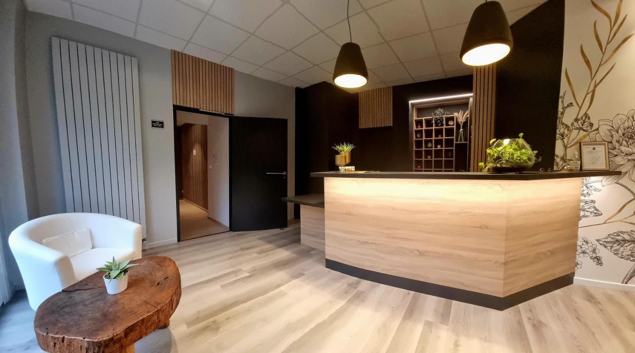 Hotel Pont De Senard Montaigu-Vendee Eksteriør billede